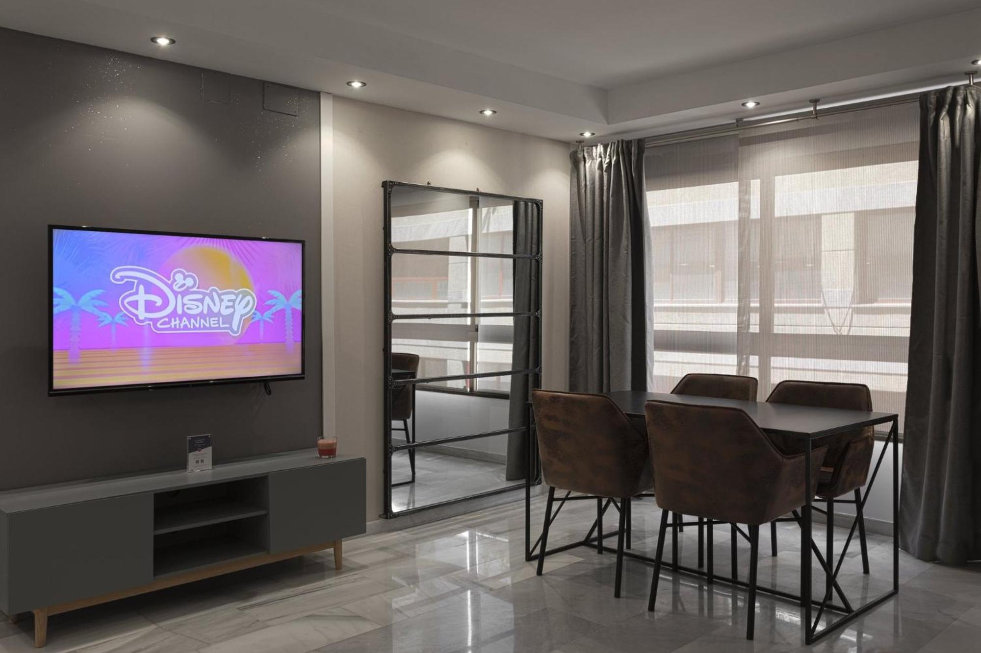 Beach Malagueta By Caleta Homes Málaga Buitenkant foto